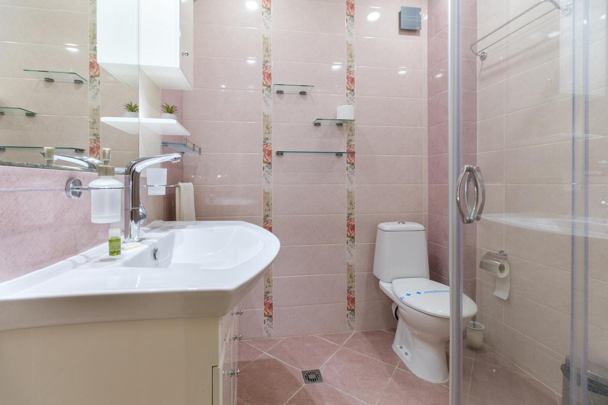 Riverside 2-Bedroom Apartment Plovdiv Luaran gambar