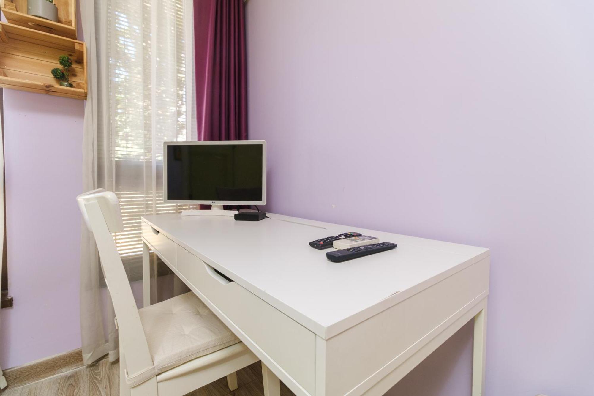 Riverside 2-Bedroom Apartment Plovdiv Luaran gambar