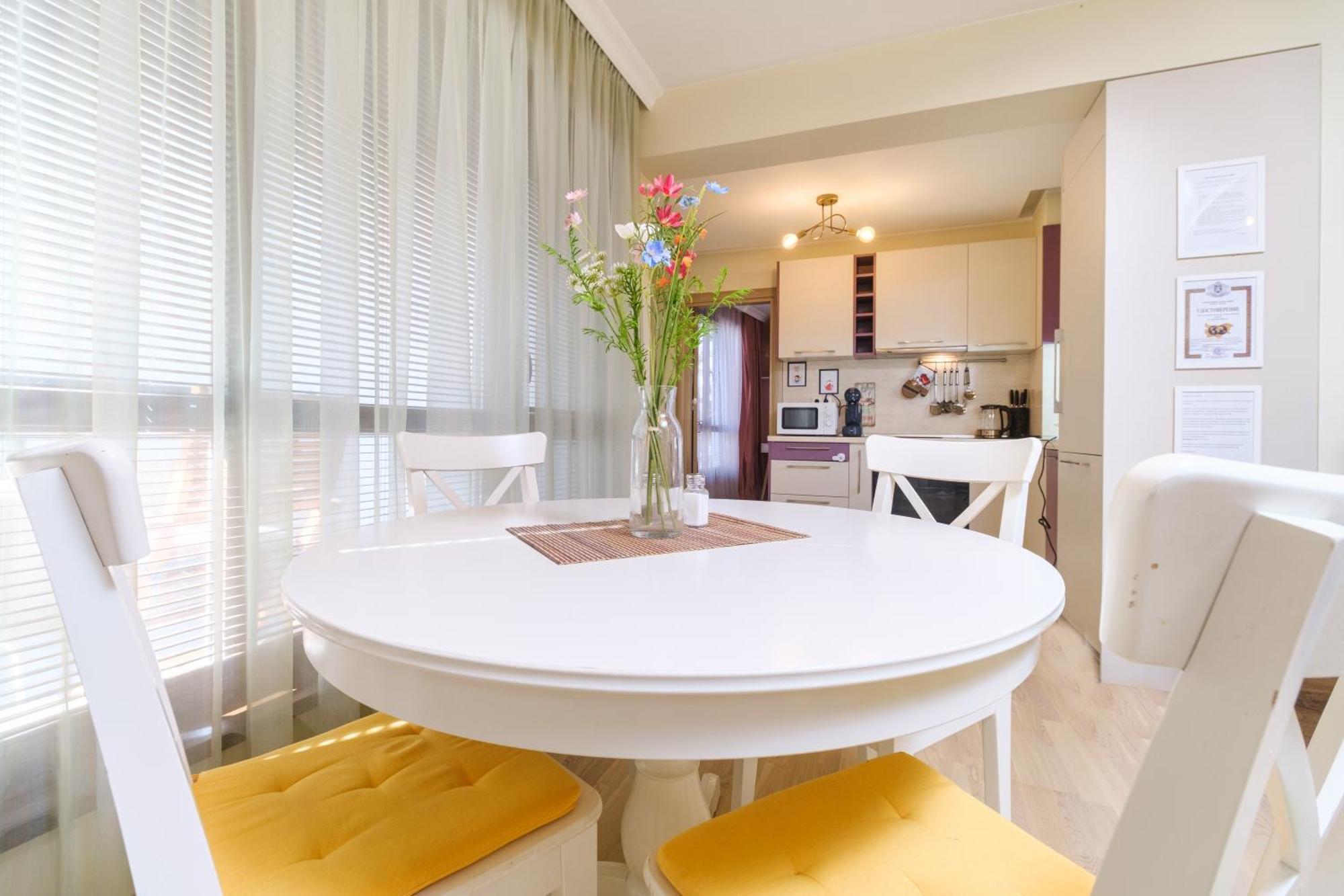 Riverside 2-Bedroom Apartment Plovdiv Luaran gambar
