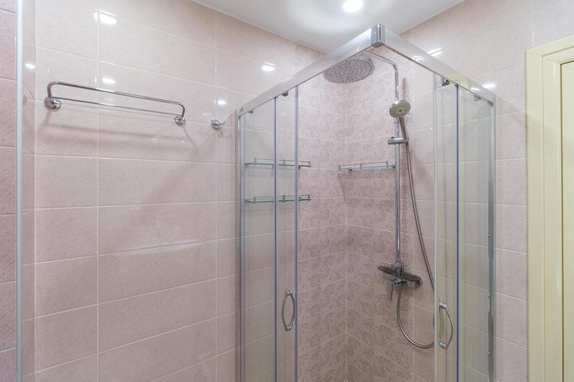 Riverside 2-Bedroom Apartment Plovdiv Luaran gambar